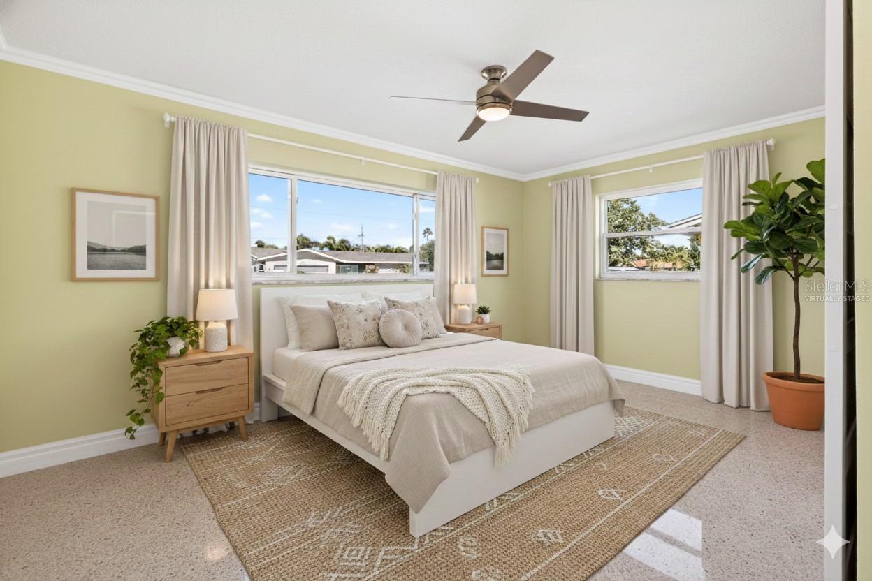 MAXIMO MOORINGS - Residential