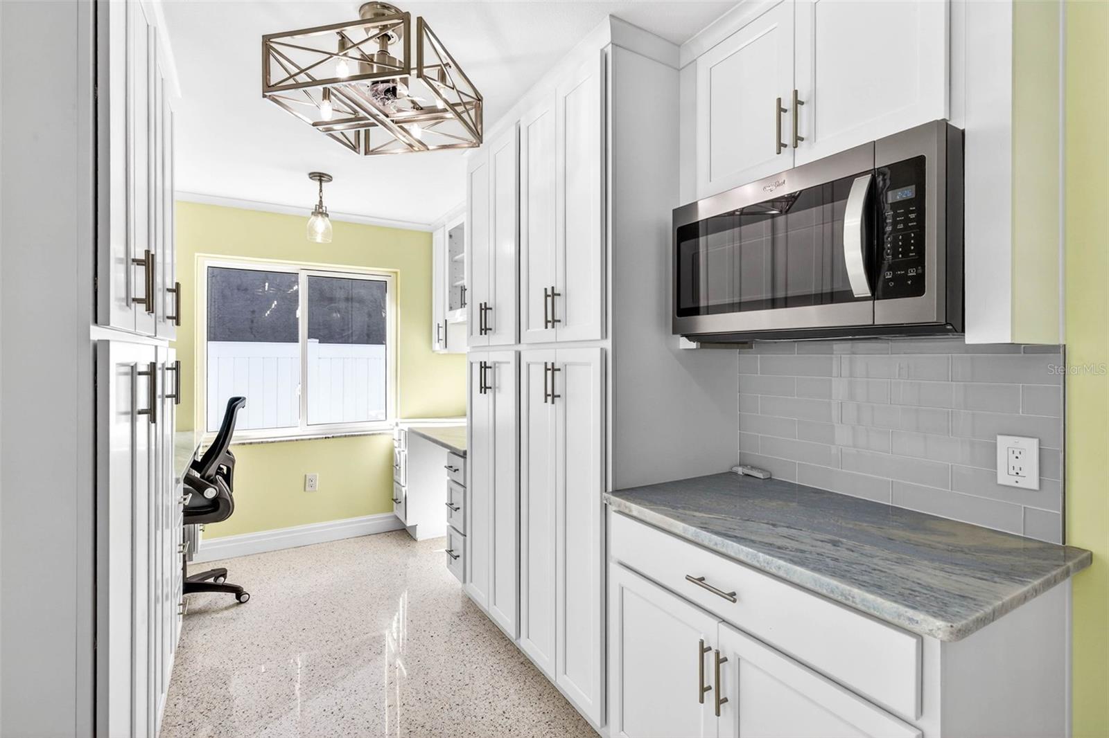 MAXIMO MOORINGS - Residential