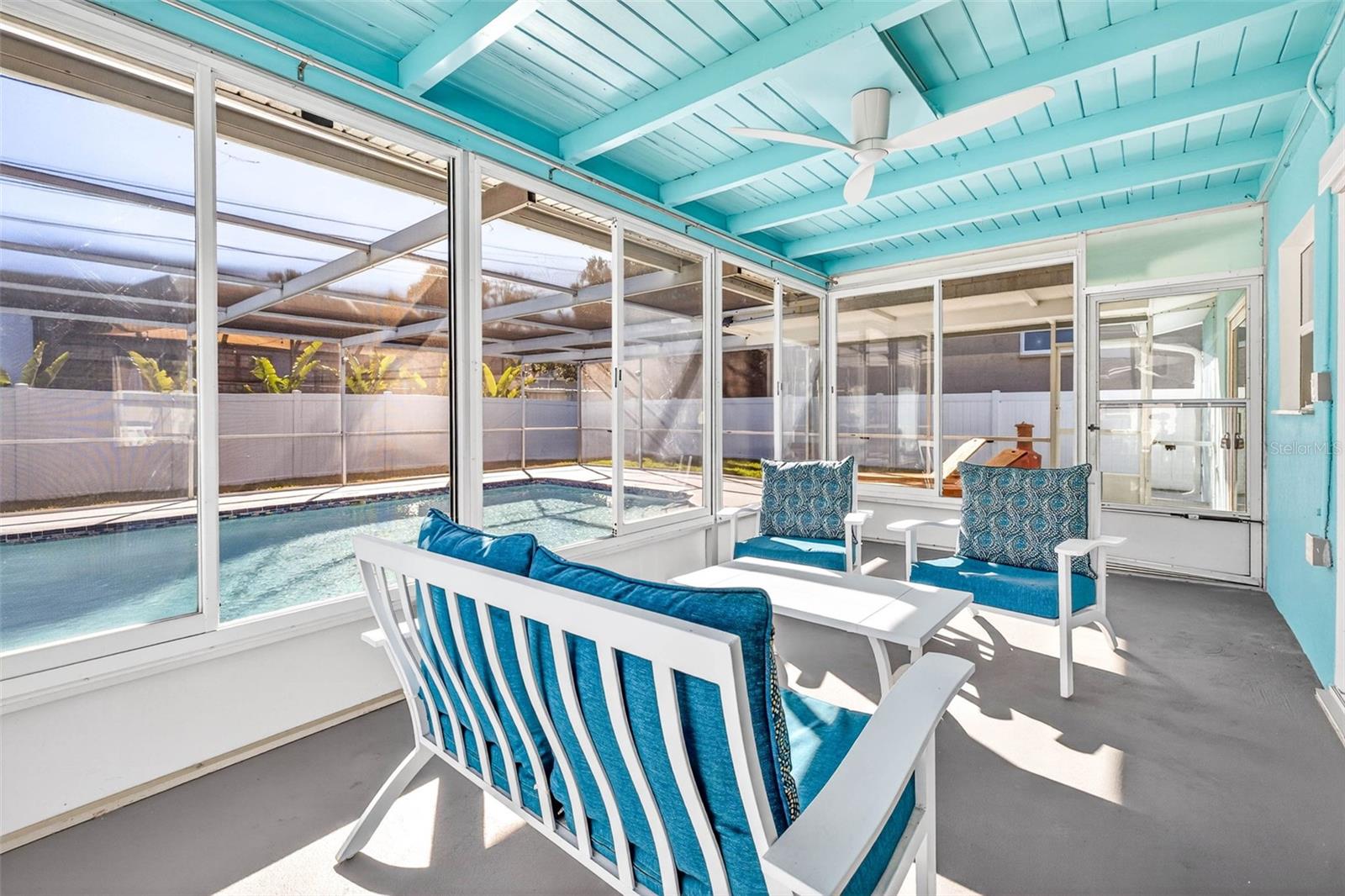 MAXIMO MOORINGS - Residential