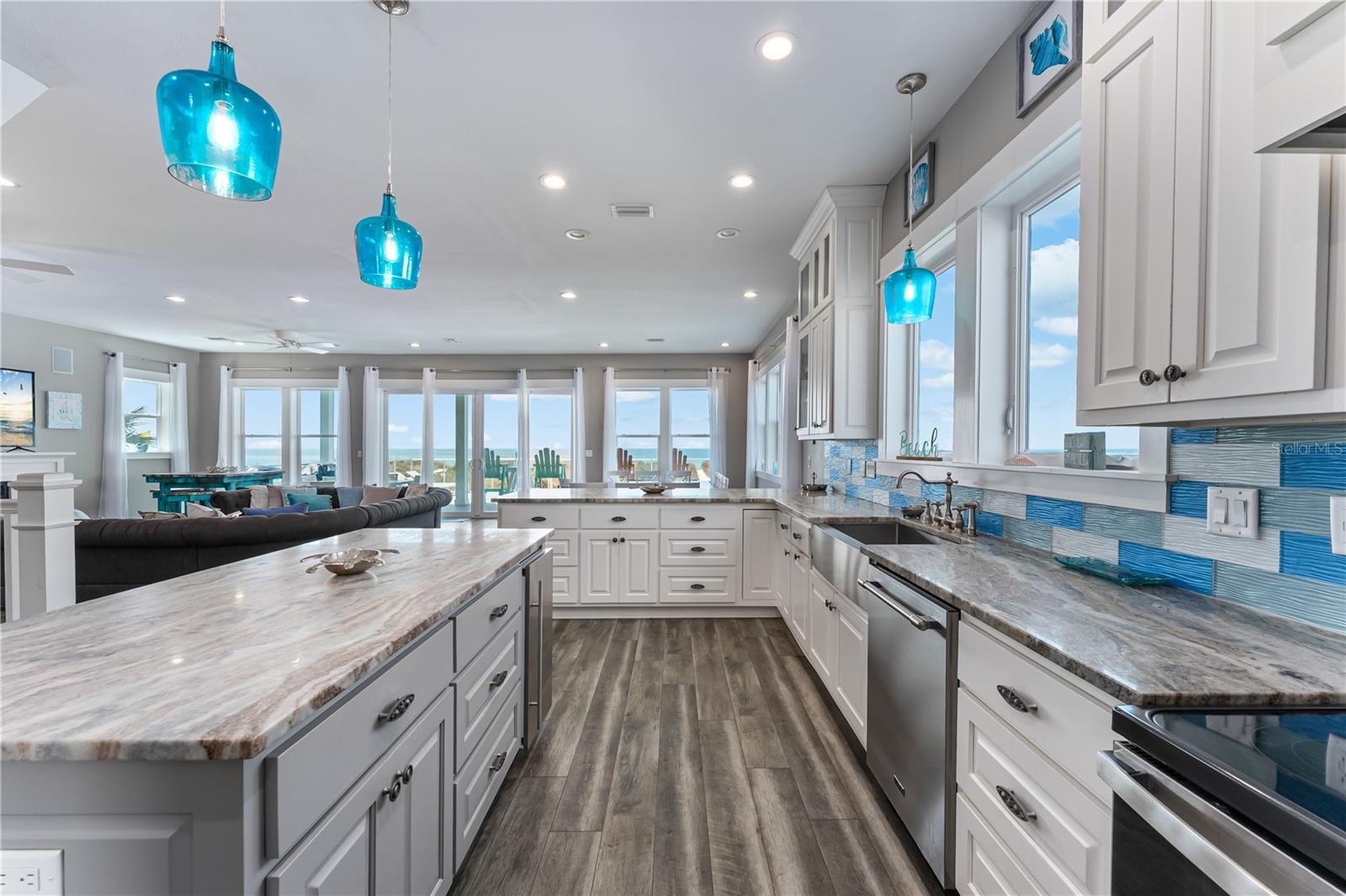 SEAGRASS - Residential