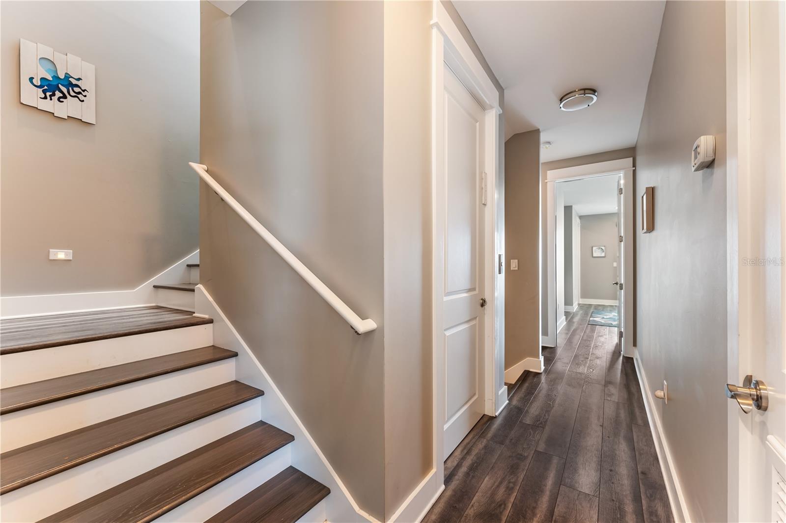 SEAGRASS - Residential