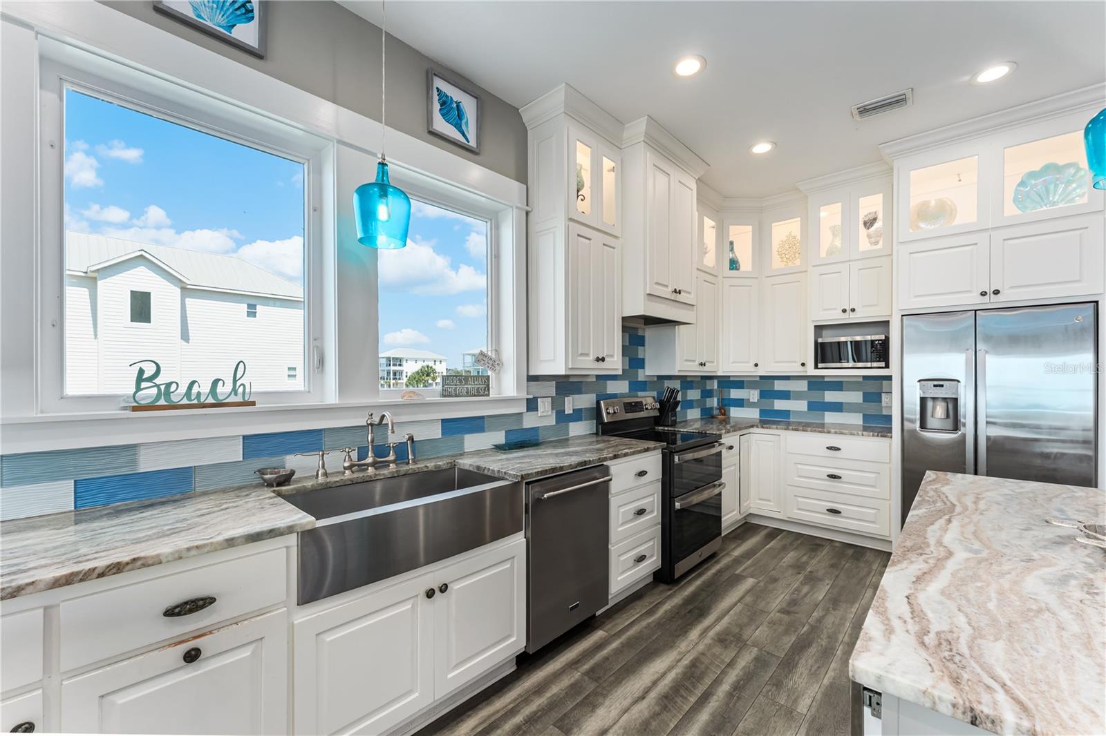 SEAGRASS - Residential