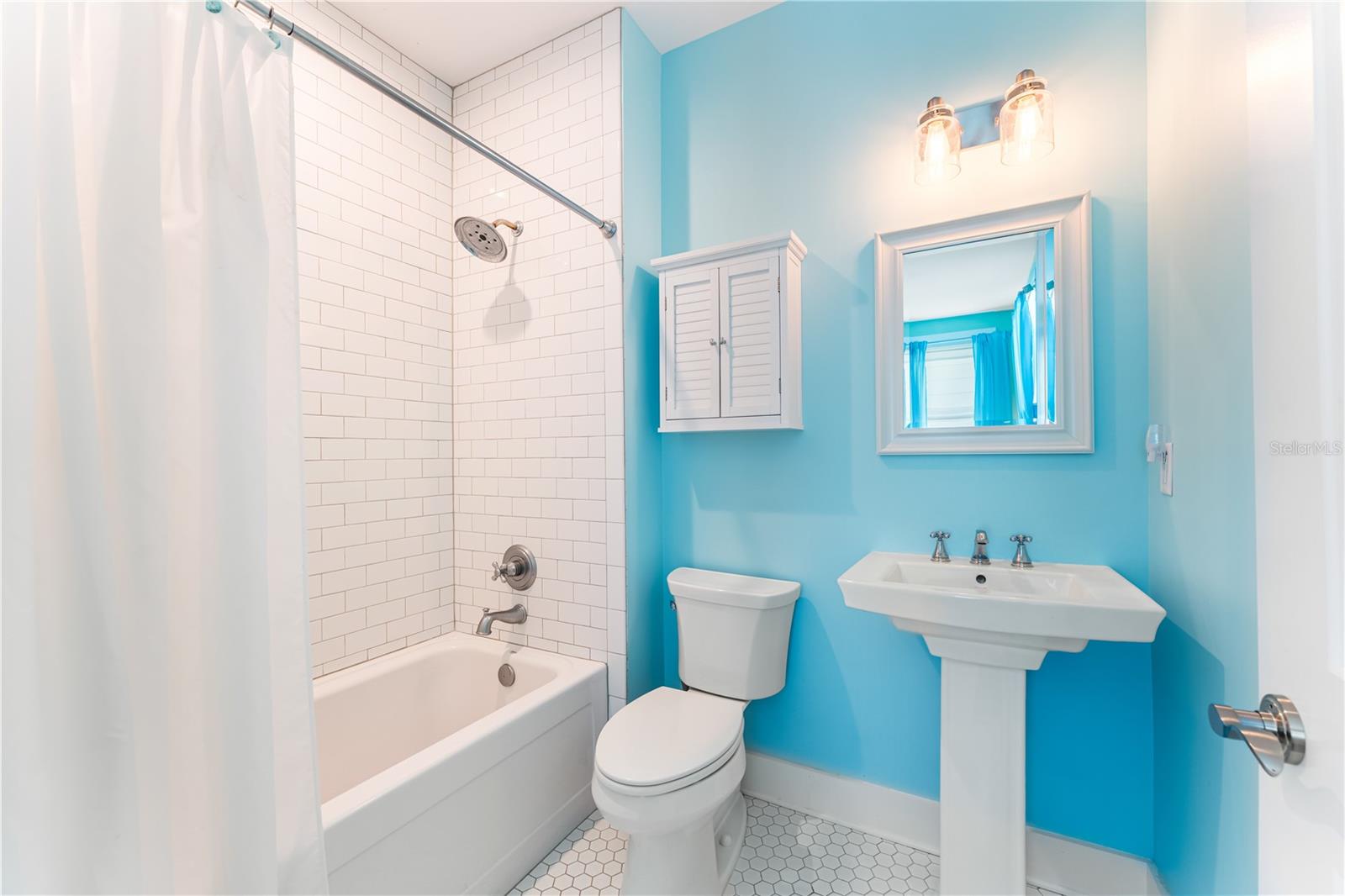 SEAGRASS - Residential