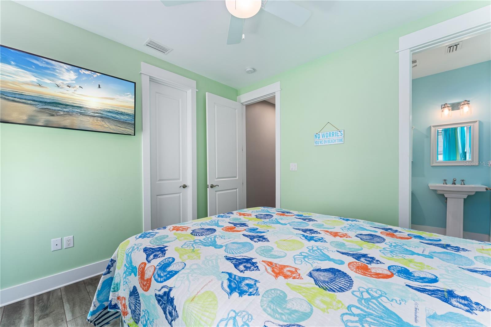 SEAGRASS - Residential