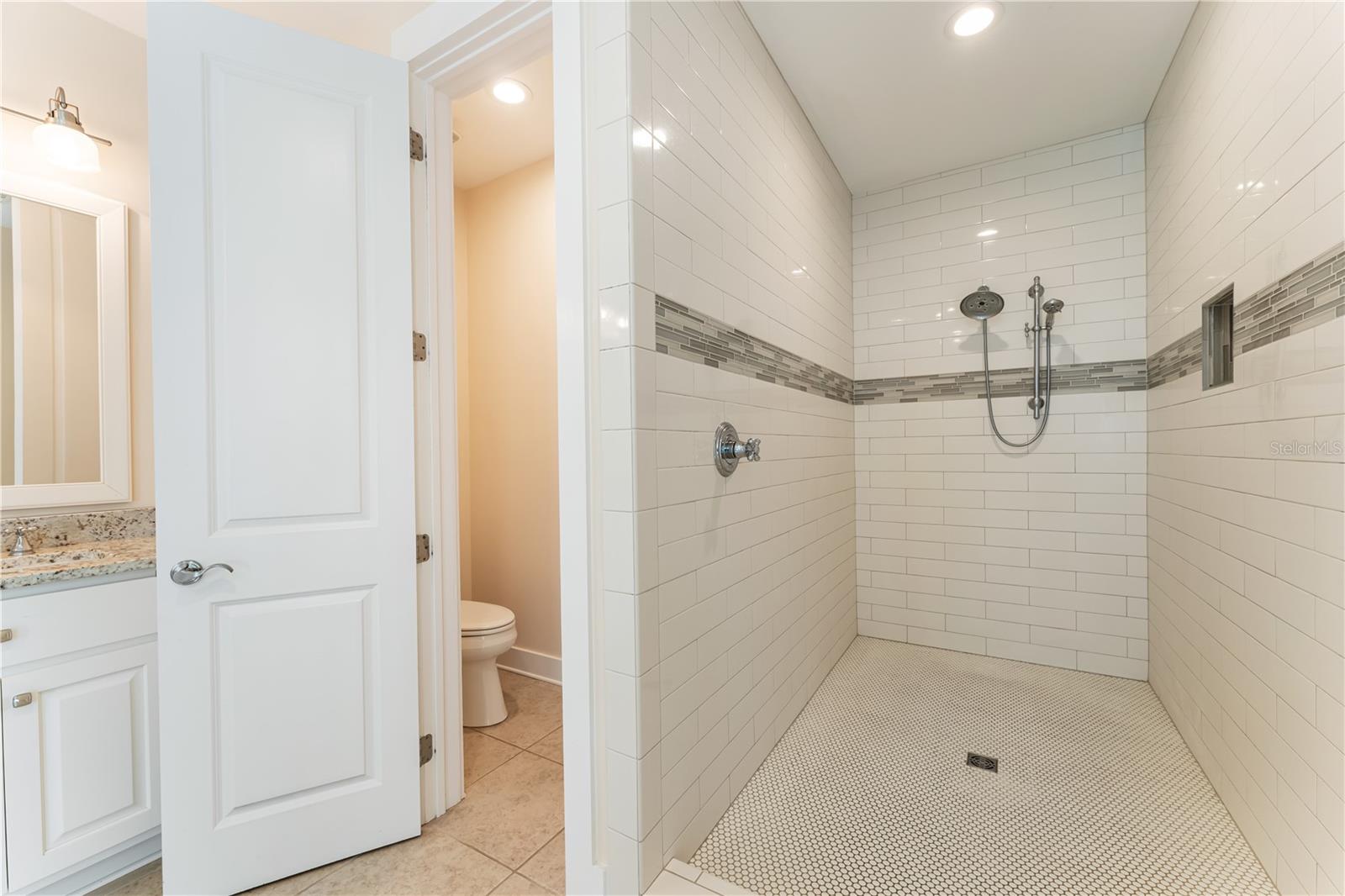 SEAGRASS - Residential