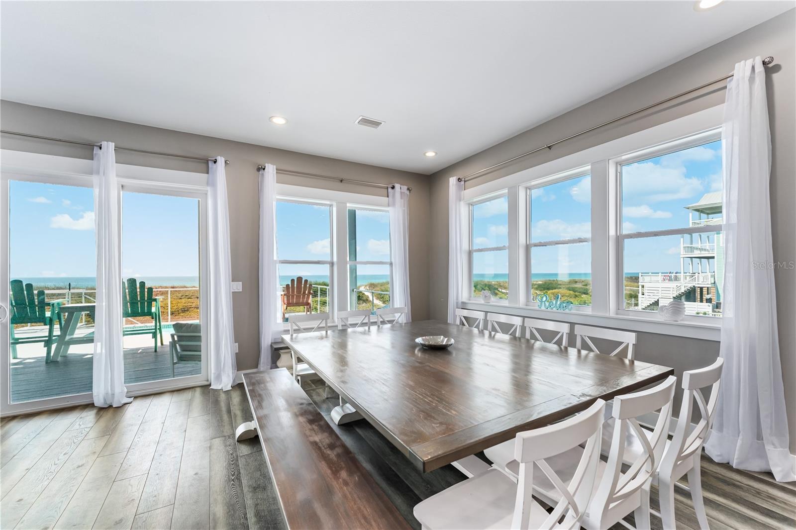 SEAGRASS - Residential