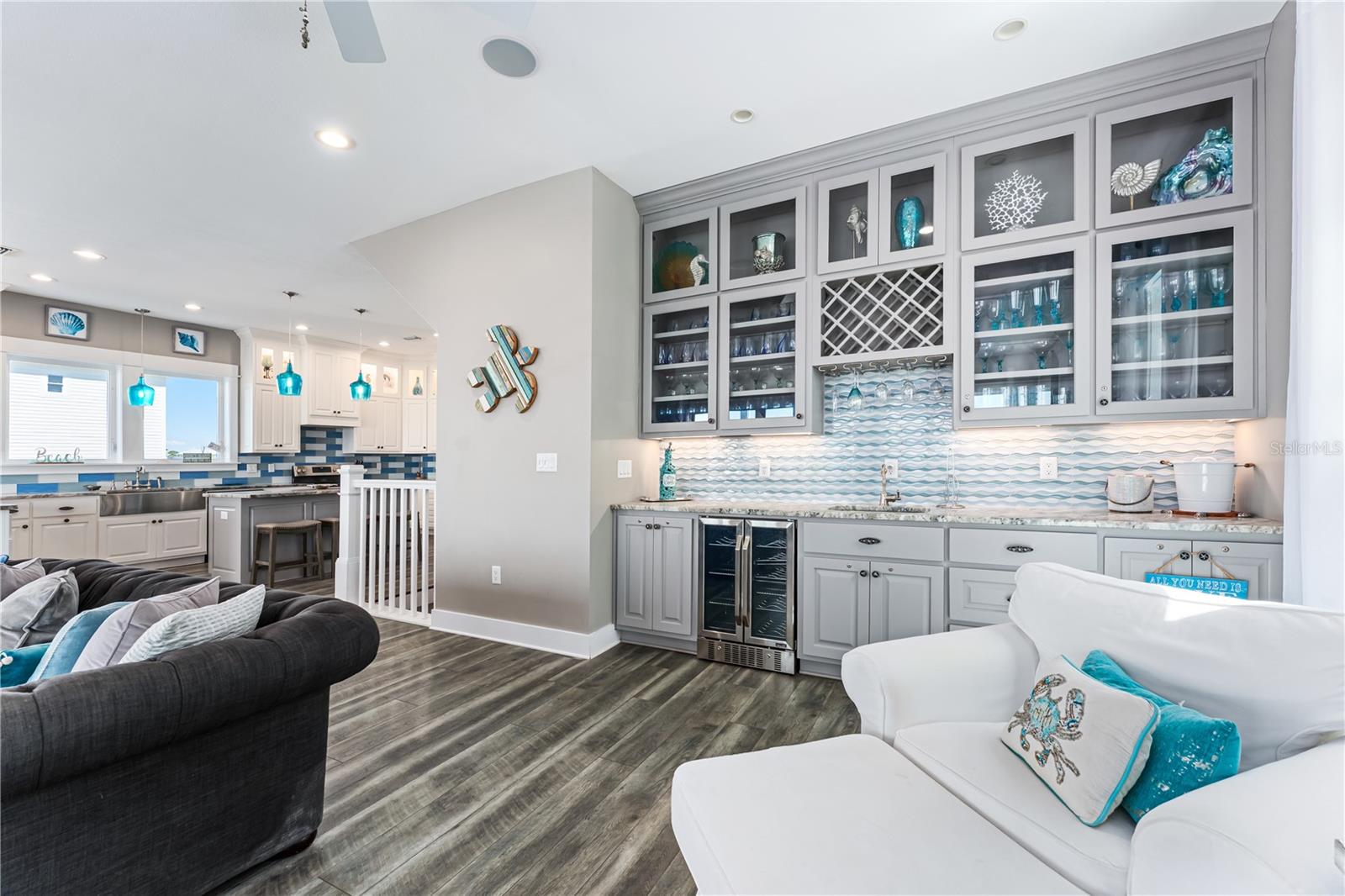 SEAGRASS - Residential