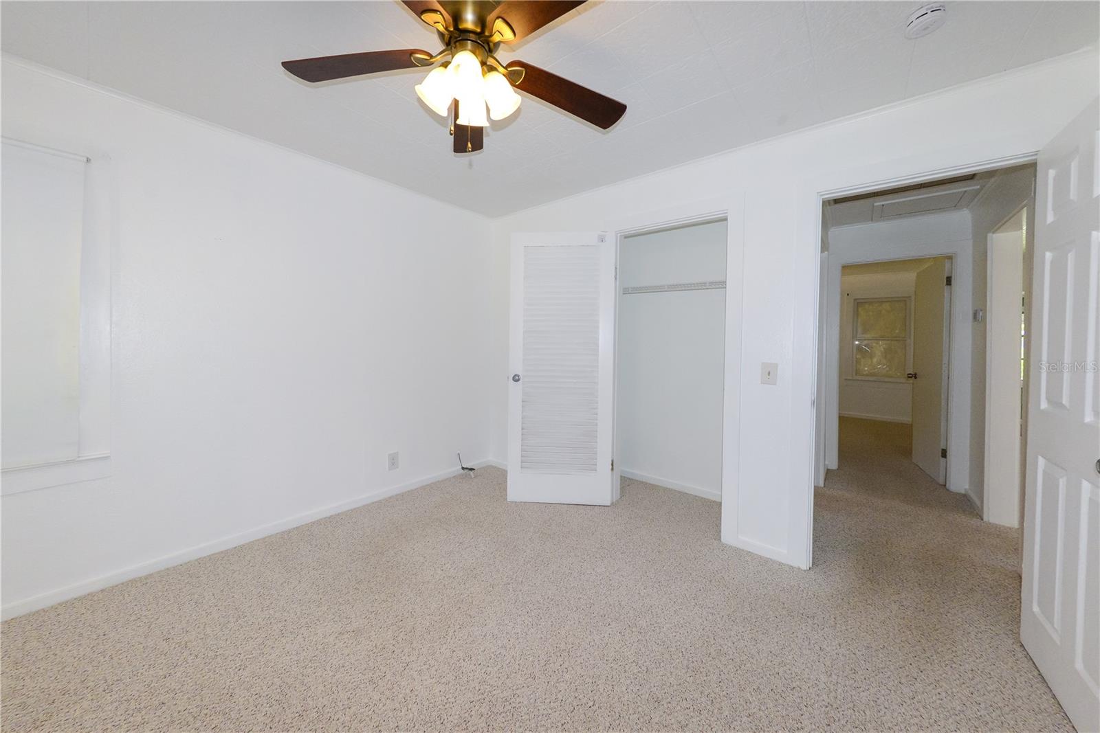 HENDRY ESTATES - Residential