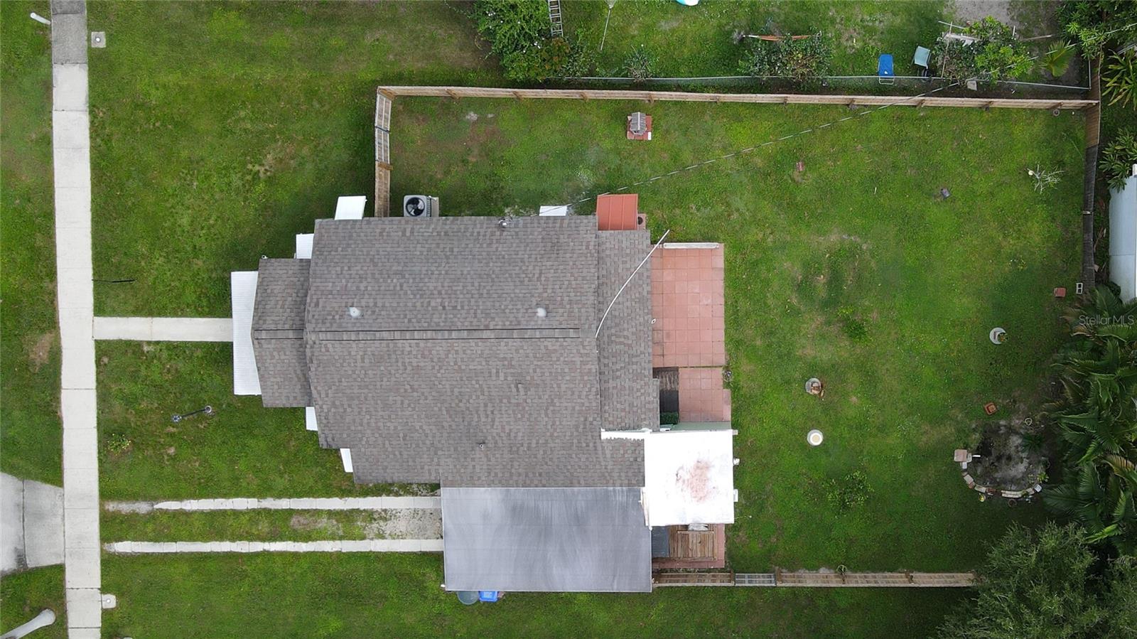 HENDRY ESTATES - Residential