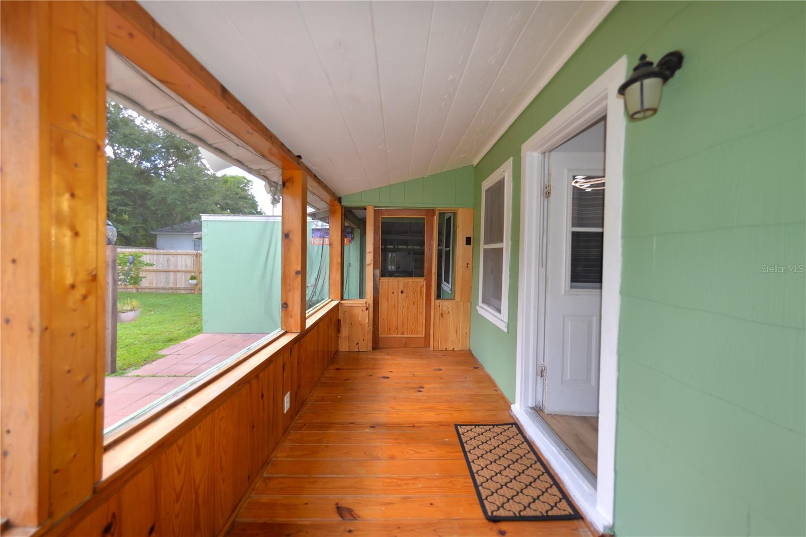 HENDRY ESTATES - Residential