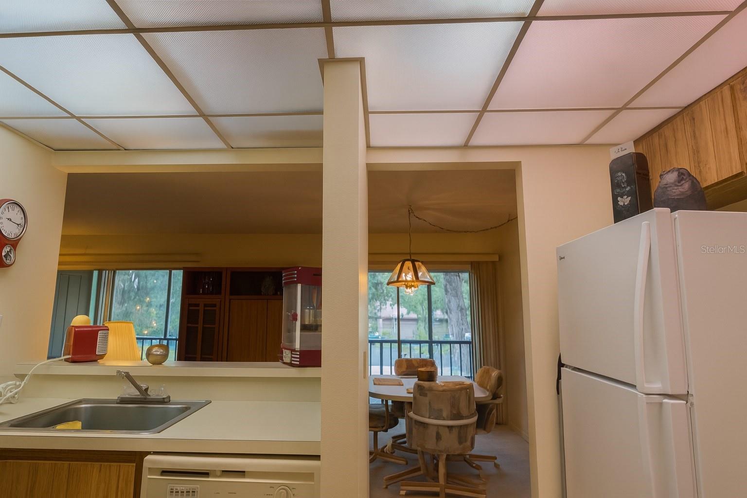 LAKESIDE CONDO APTS - Residential