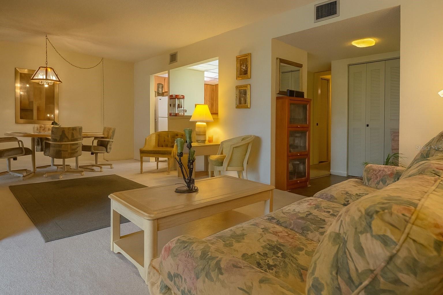 LAKESIDE CONDO APTS - Residential