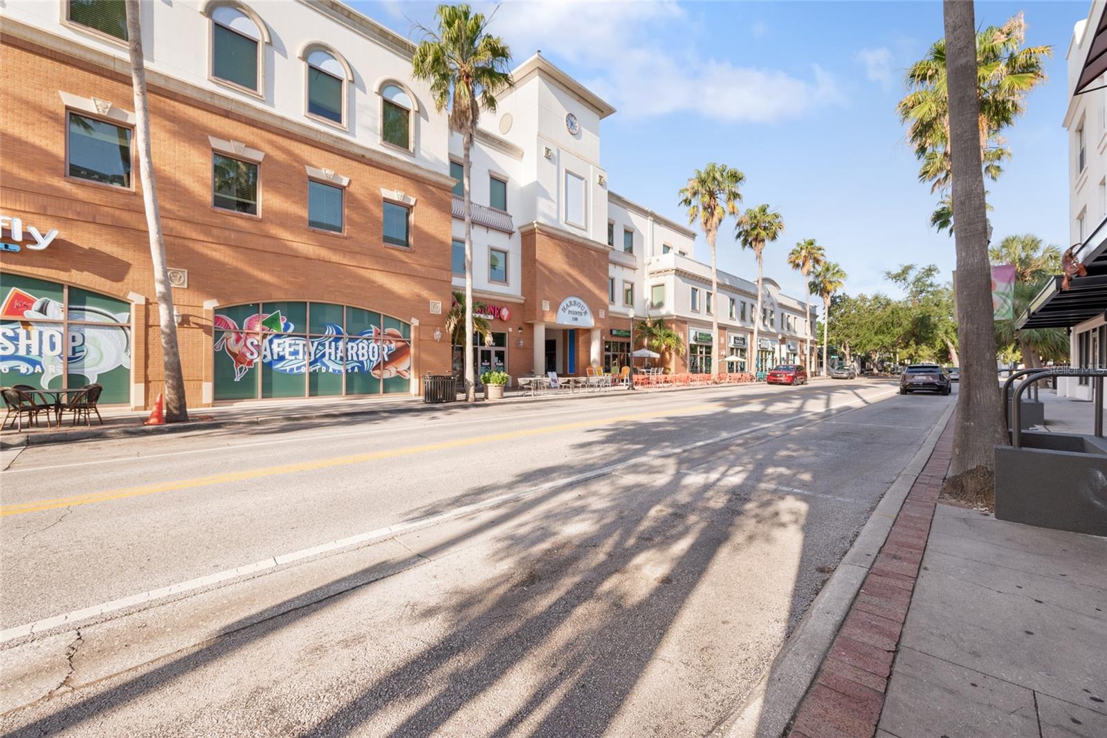 YORKTOWN AT BEACON PLACE - Residential