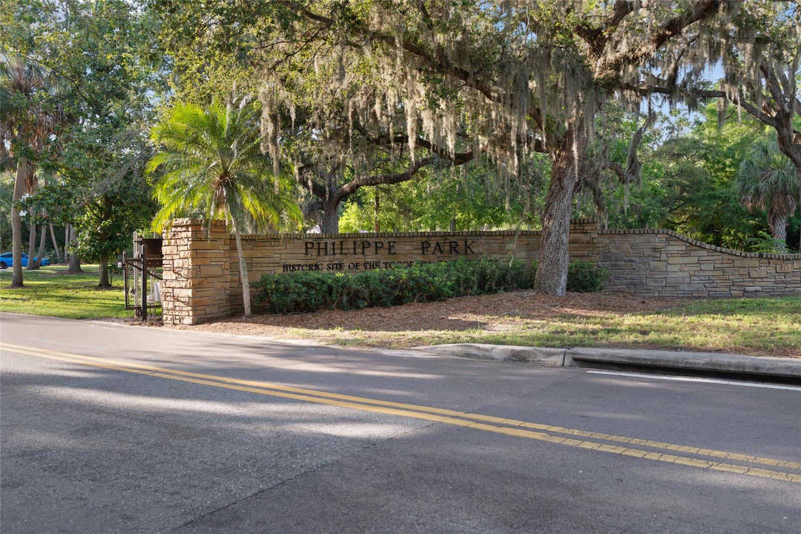 YORKTOWN AT BEACON PLACE - Residential
