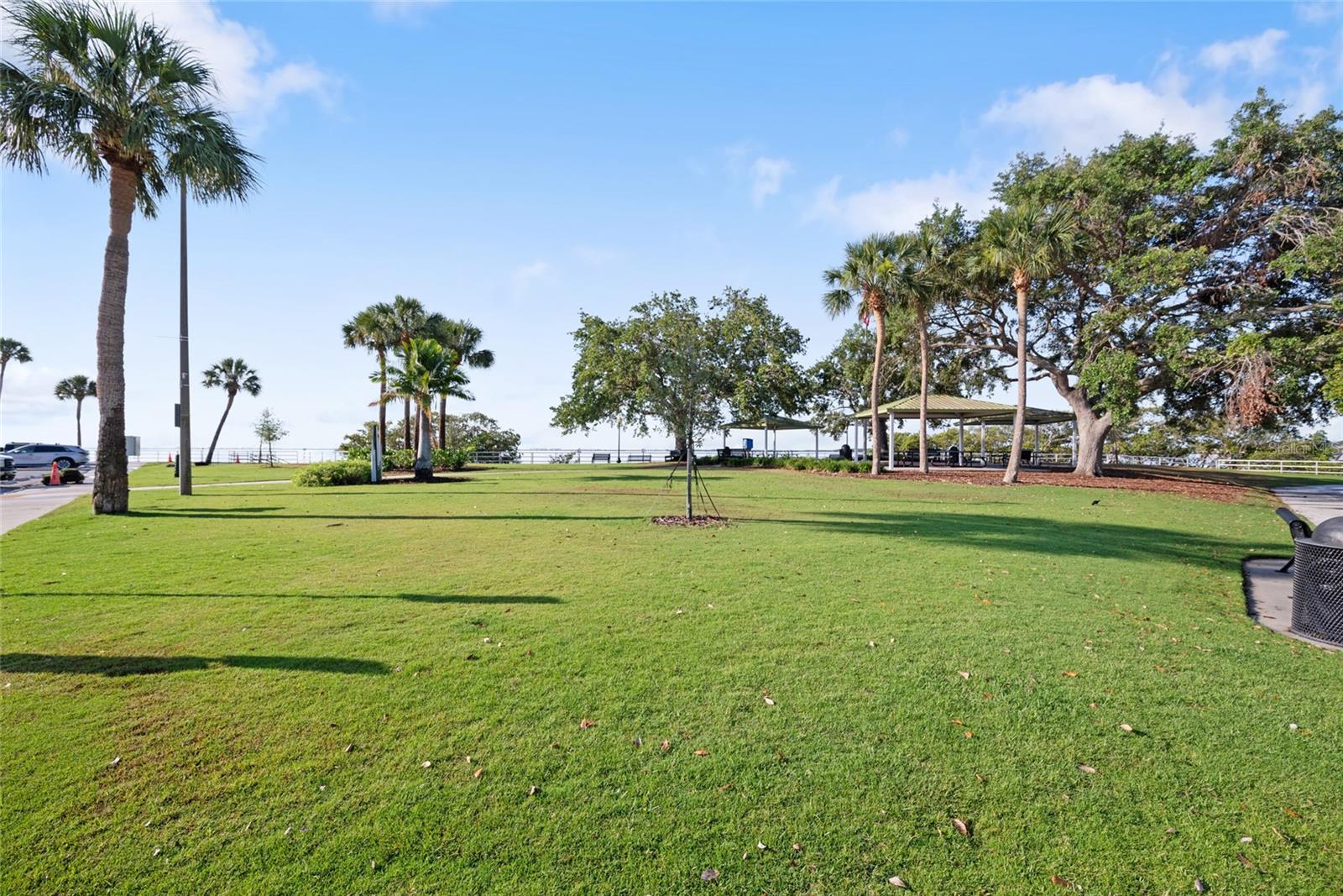 YORKTOWN AT BEACON PLACE - Residential