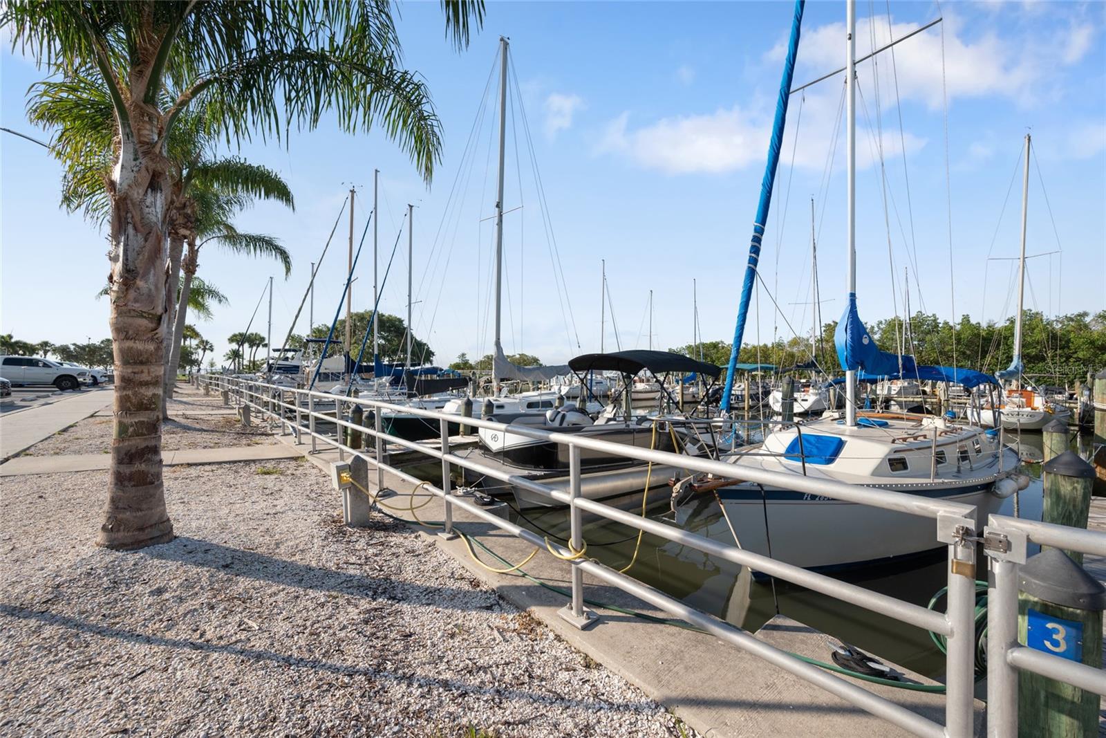 YORKTOWN AT BEACON PLACE - Residential