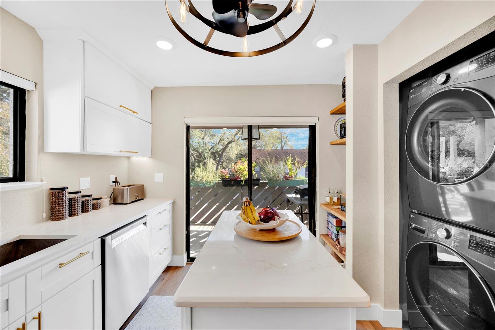 YORKTOWN AT BEACON PLACE - Residential