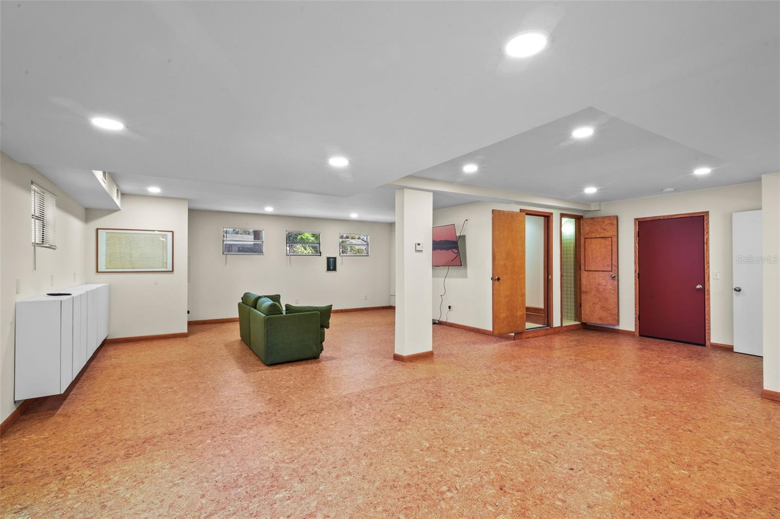 WEST ALTAMONTE HEIGHTS SEC 3 - Residential