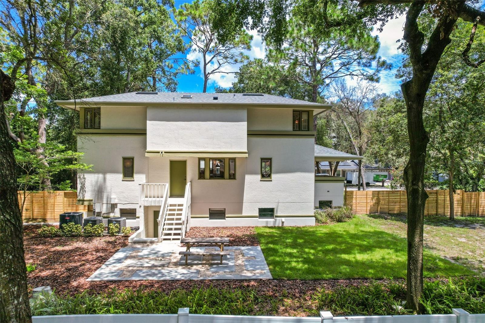 WEST ALTAMONTE HEIGHTS SEC 3 - Residential