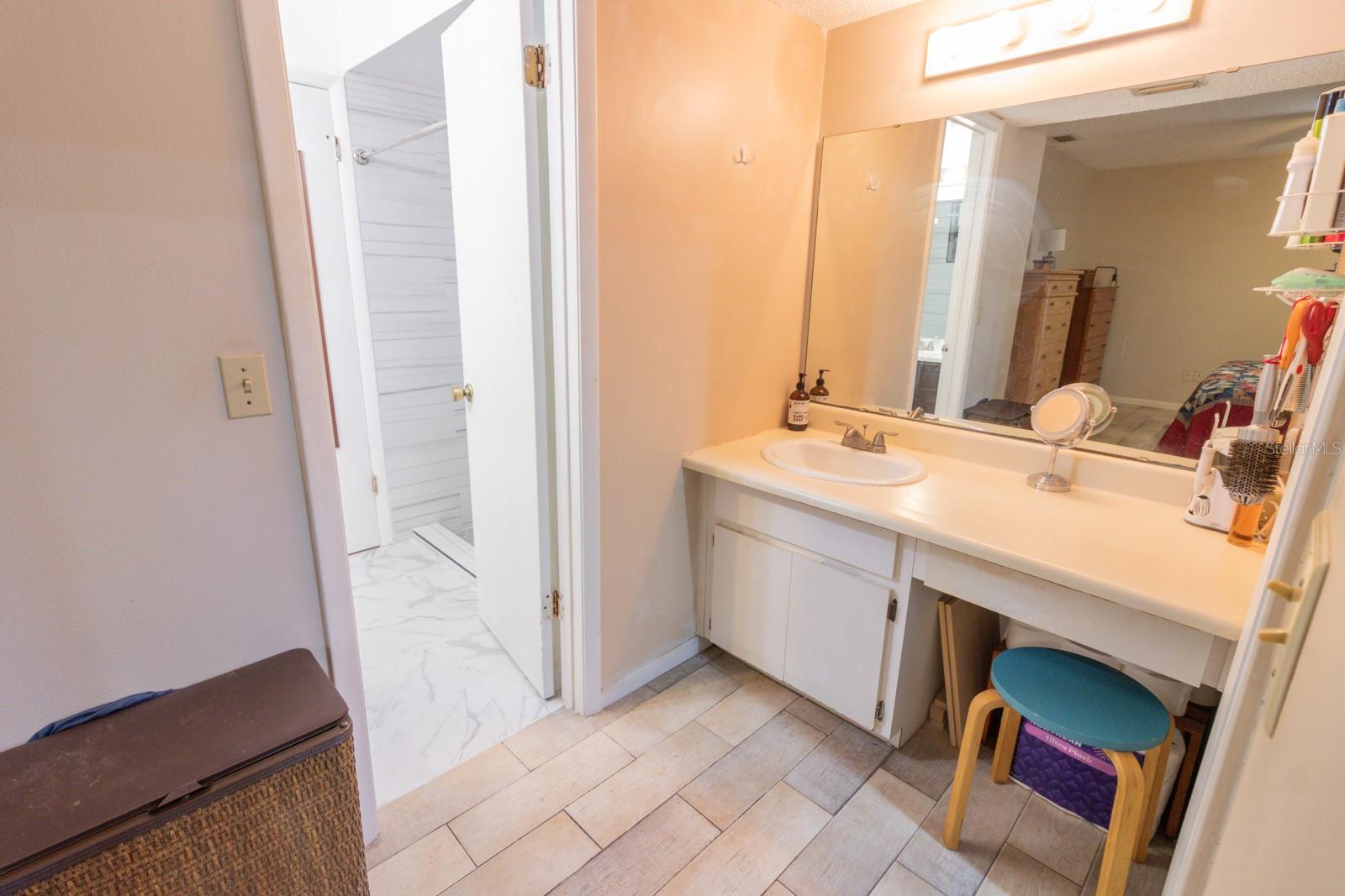 ROLLING OAKS - Residential