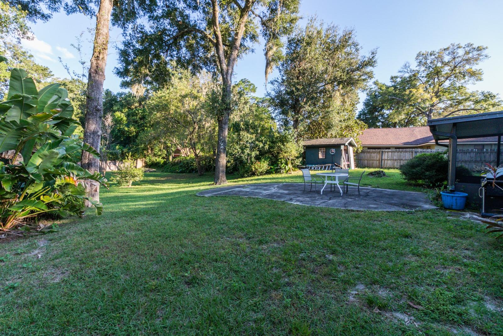 ROLLING OAKS - Residential