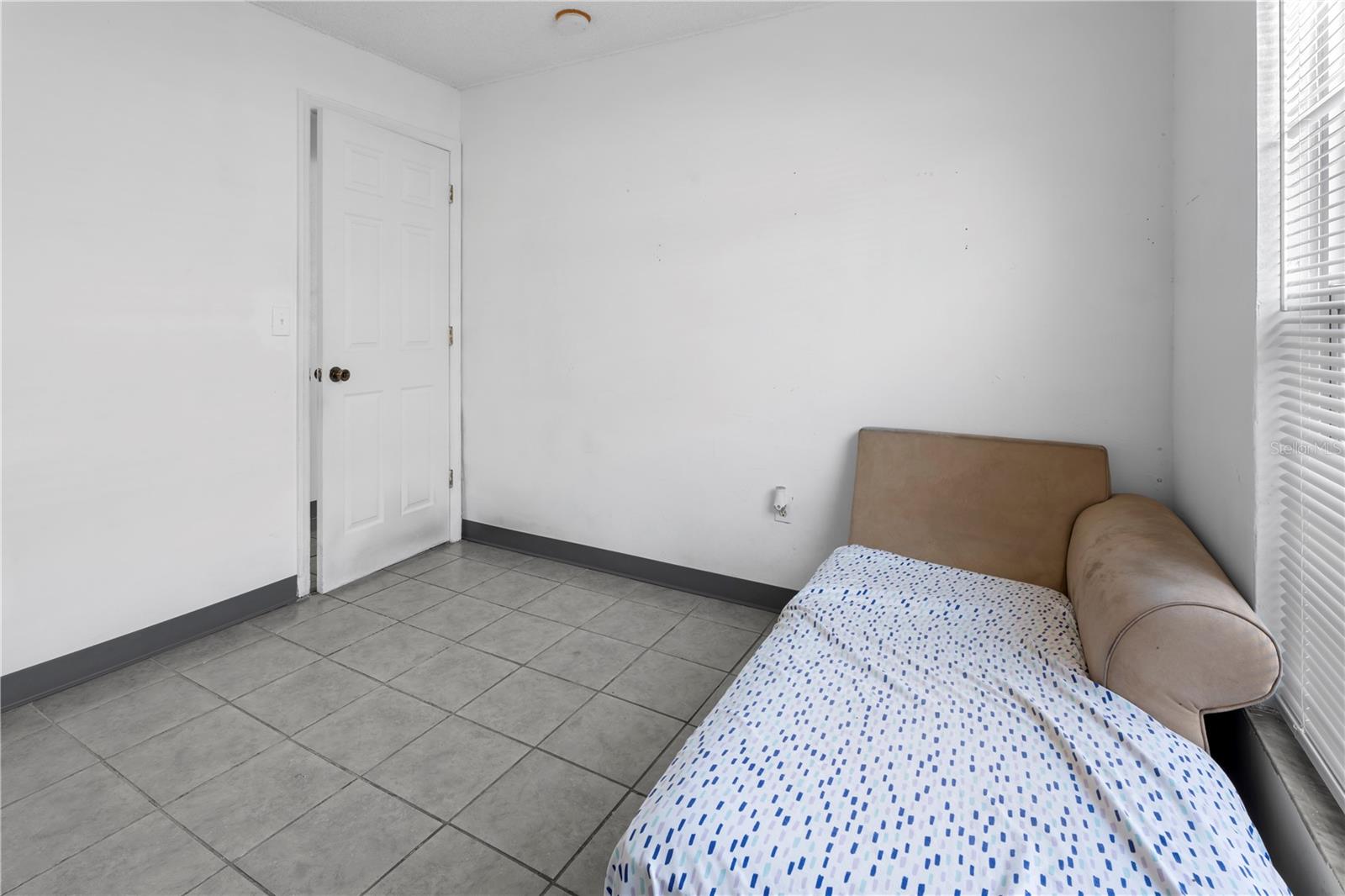 SUMMERFIELD VILLAGE 1 TR 30 - Residential