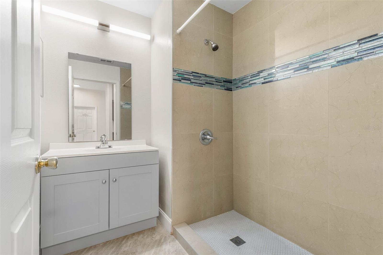 BELLE TERRE - Residential