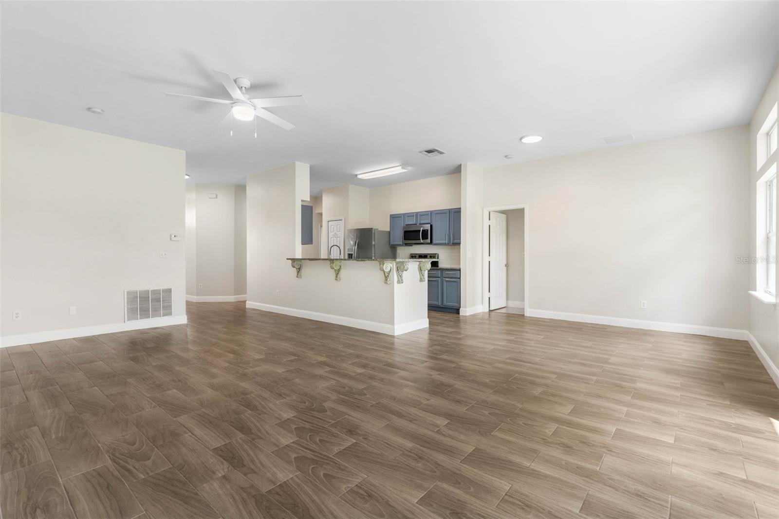 BELLE TERRE - Residential