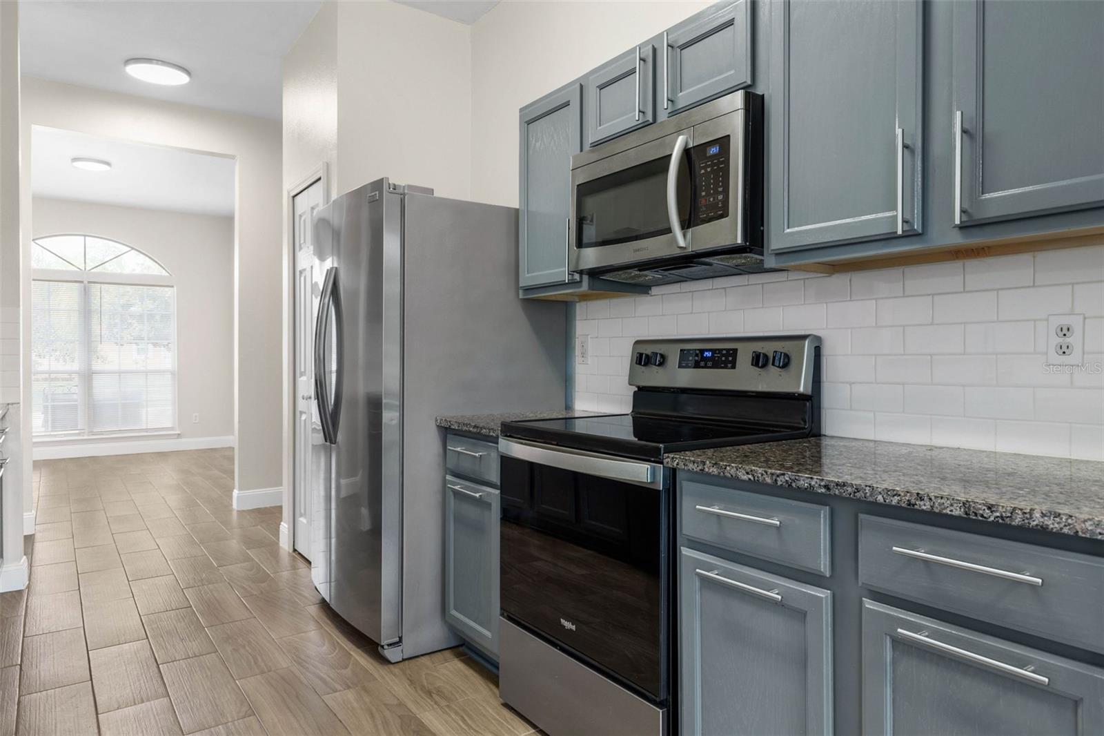 BELLE TERRE - Residential