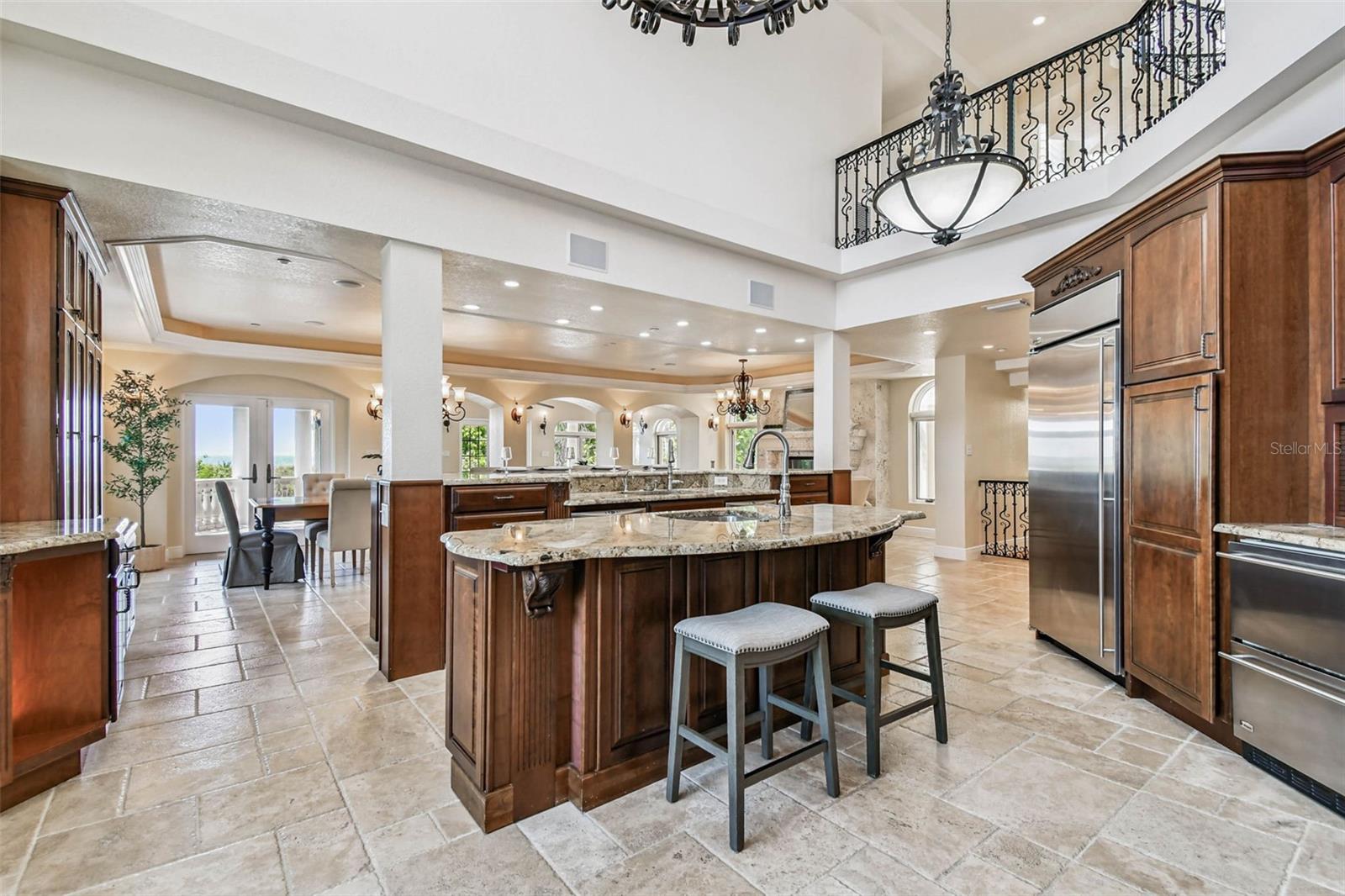 COLONIAL CORP REP - Residential