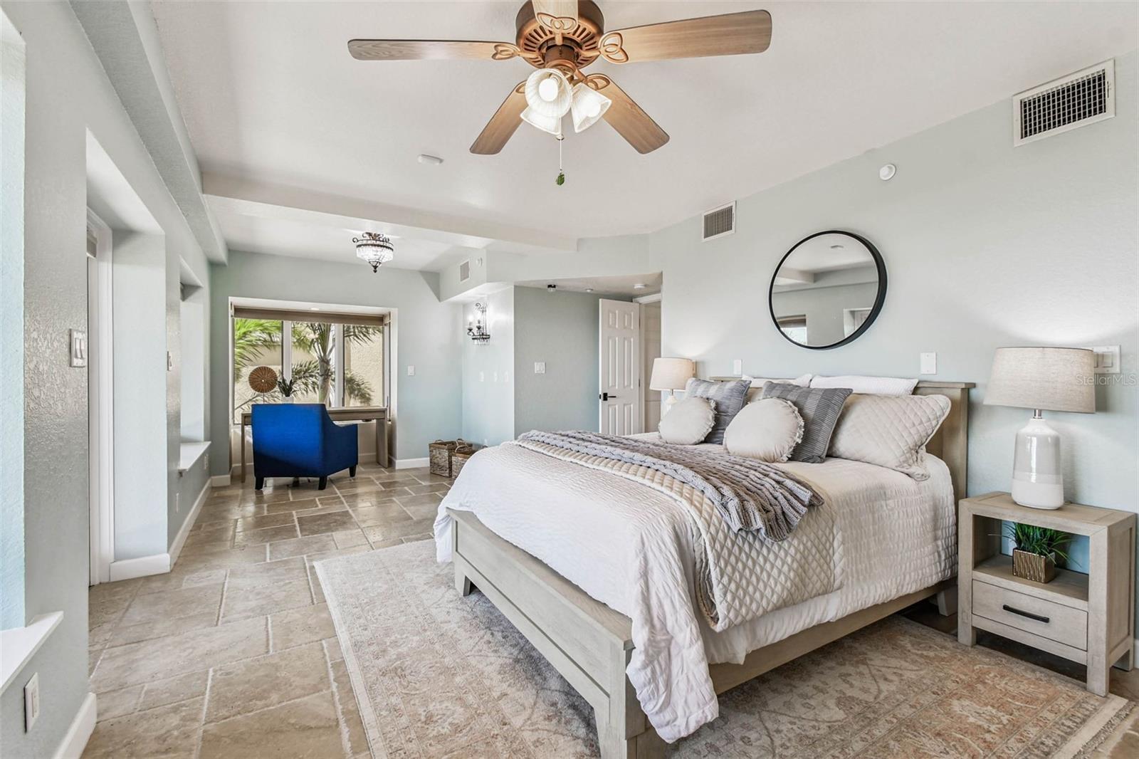 COLONIAL CORP REP - Residential