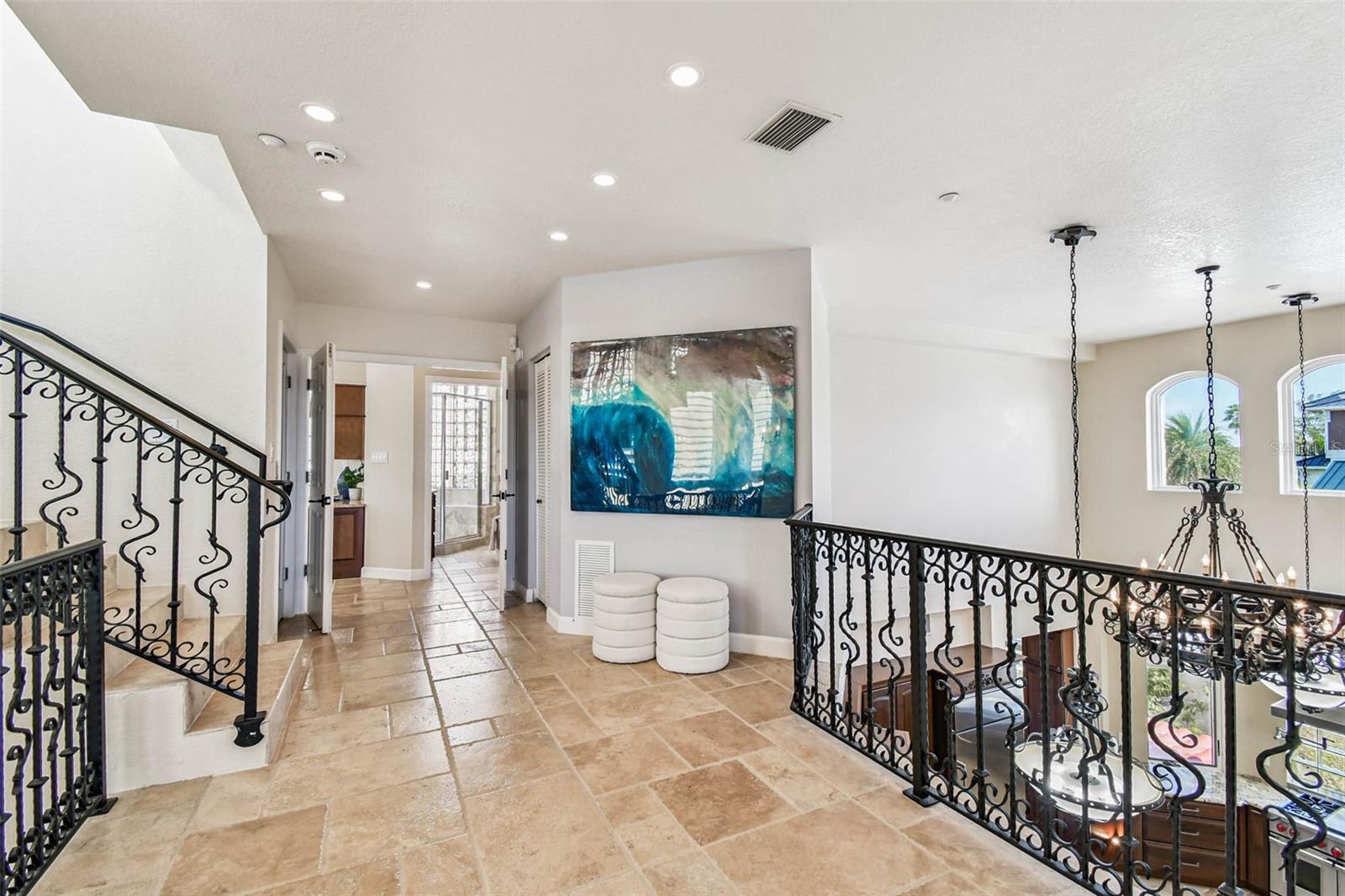 COLONIAL CORP REP - Residential