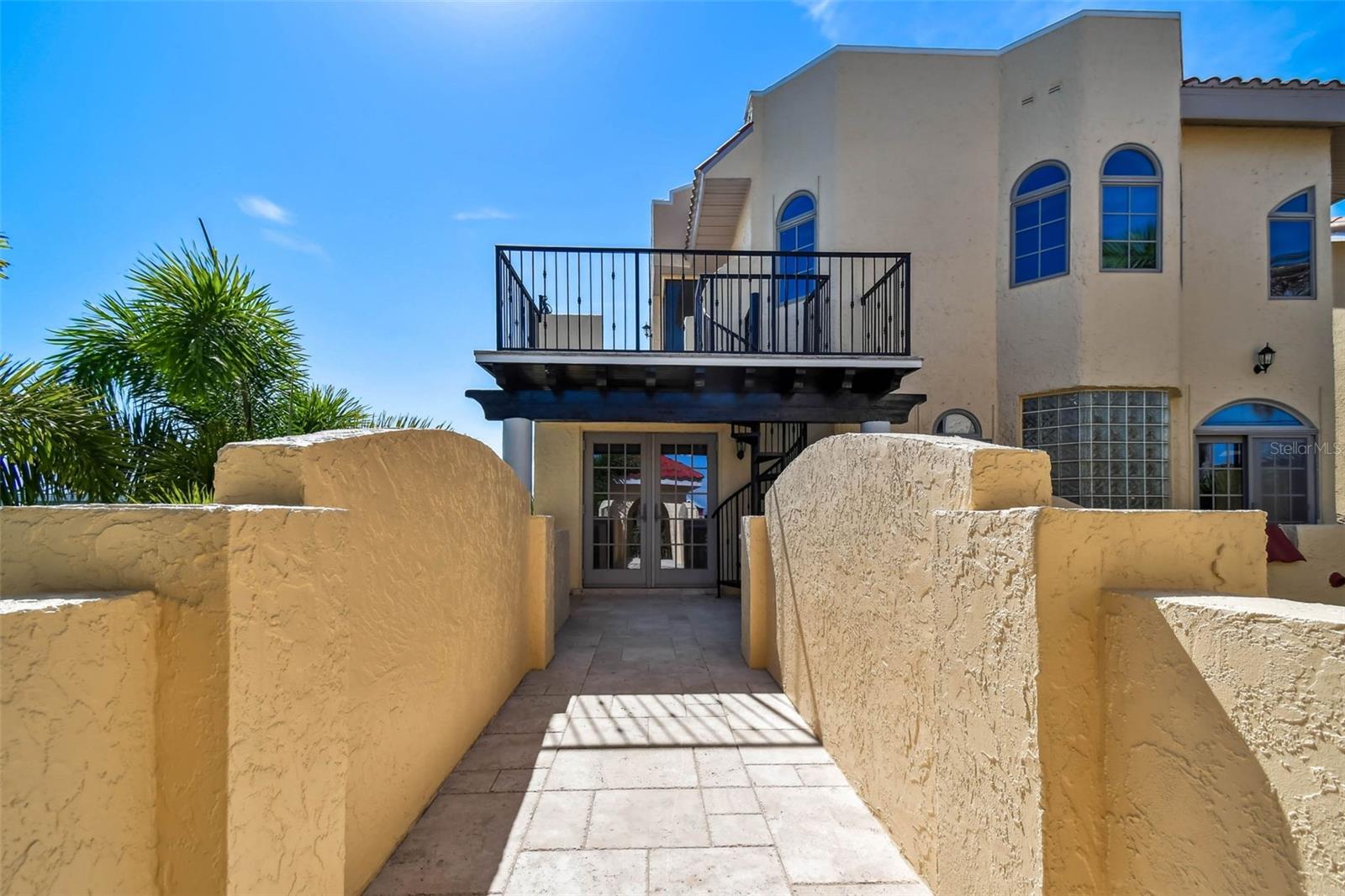 COLONIAL CORP REP - Residential