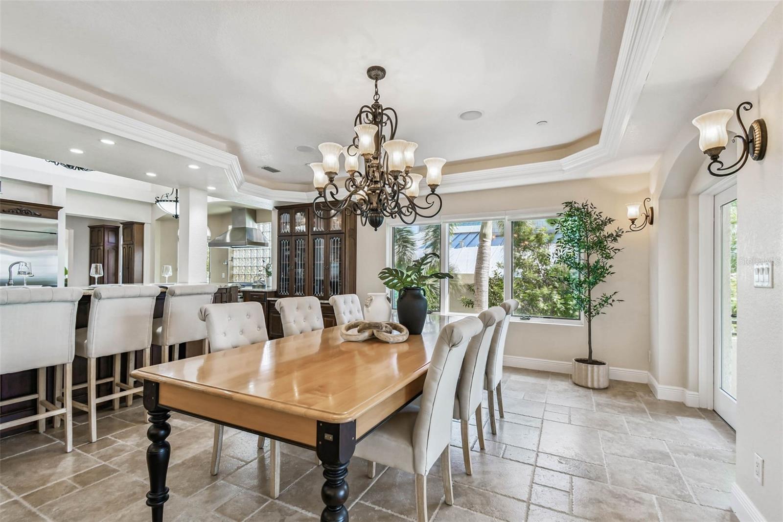 COLONIAL CORP REP - Residential