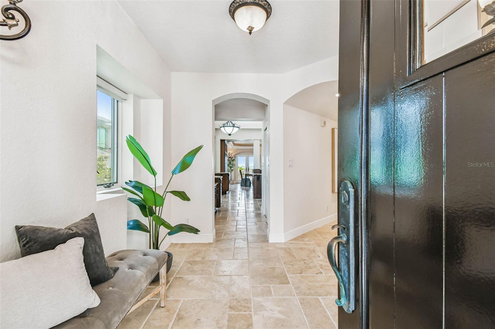 COLONIAL CORP REP - Residential