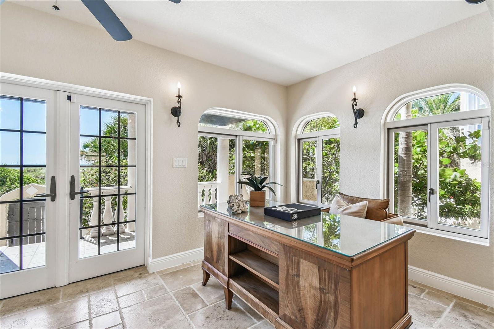 COLONIAL CORP REP - Residential