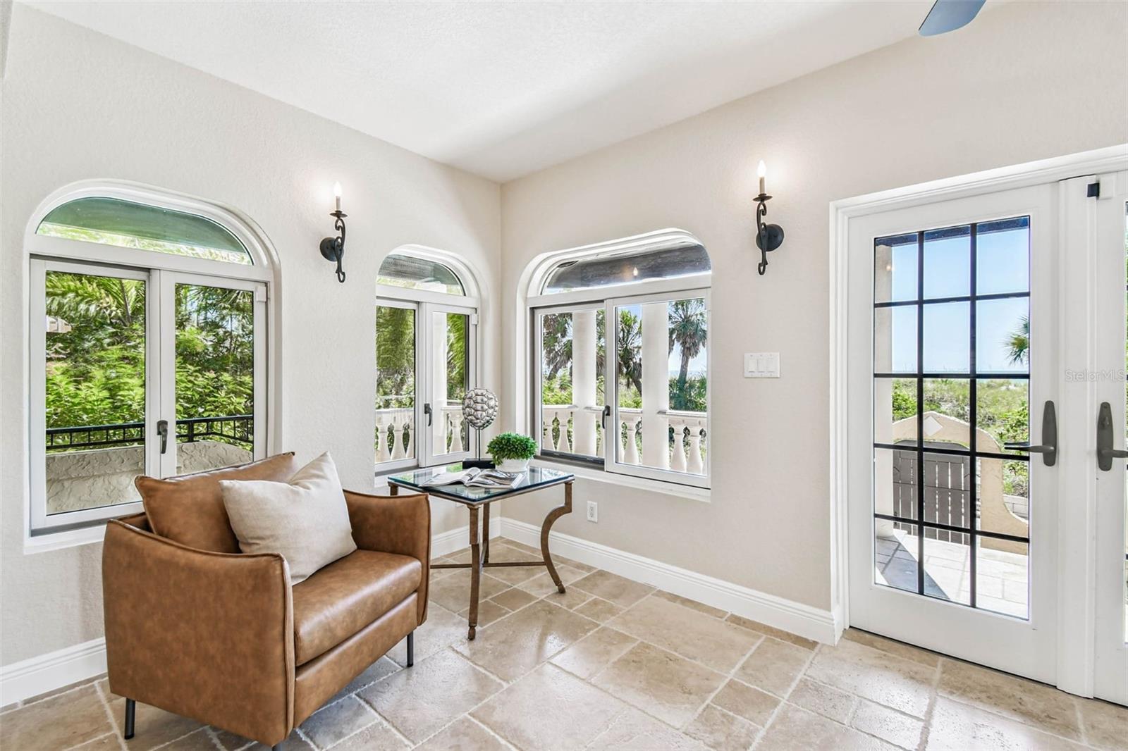 COLONIAL CORP REP - Residential