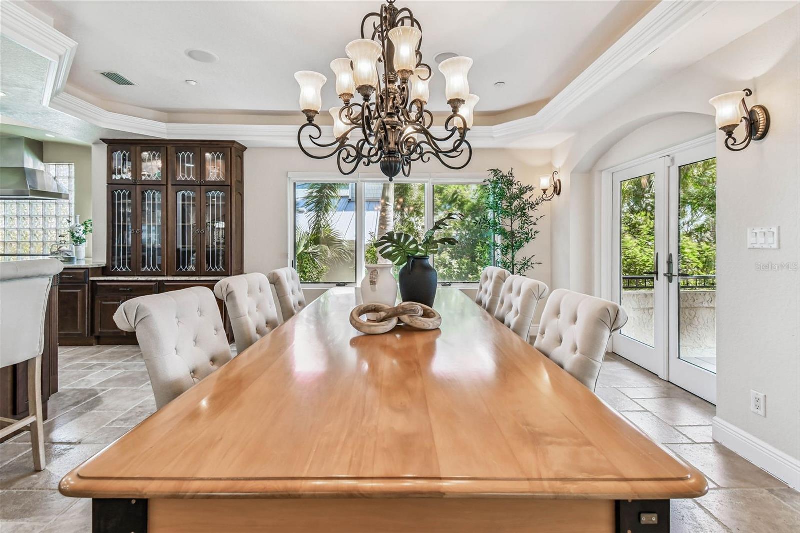 COLONIAL CORP REP - Residential