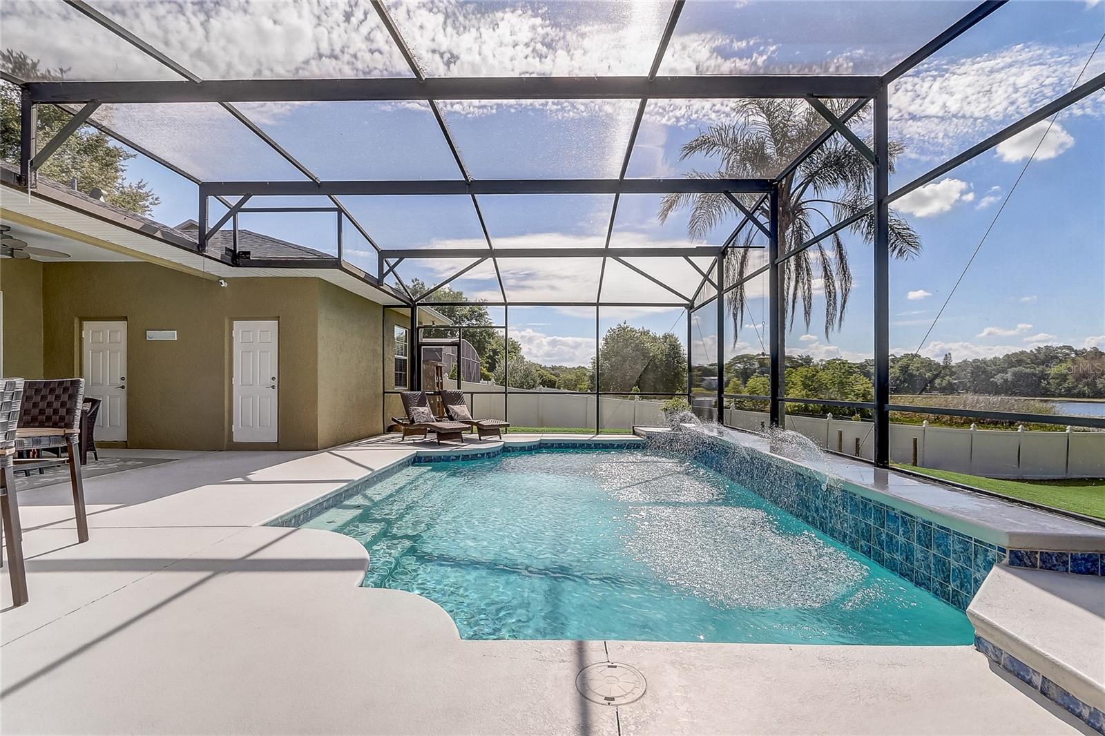 LAKESIDE PLACE ANNEX - Residential