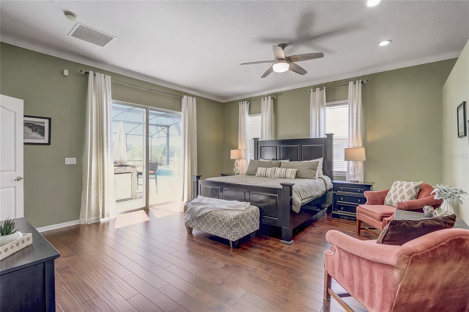 LAKESIDE PLACE ANNEX - Residential