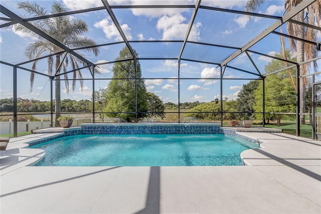 Photo of 8314 Vintage Drive, Orlando, FL 32835 (MLS # O6401681)