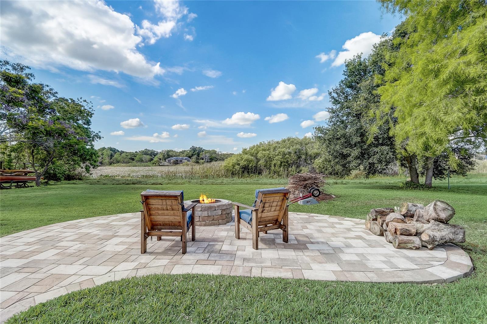 LAKESIDE PLACE ANNEX - Residential