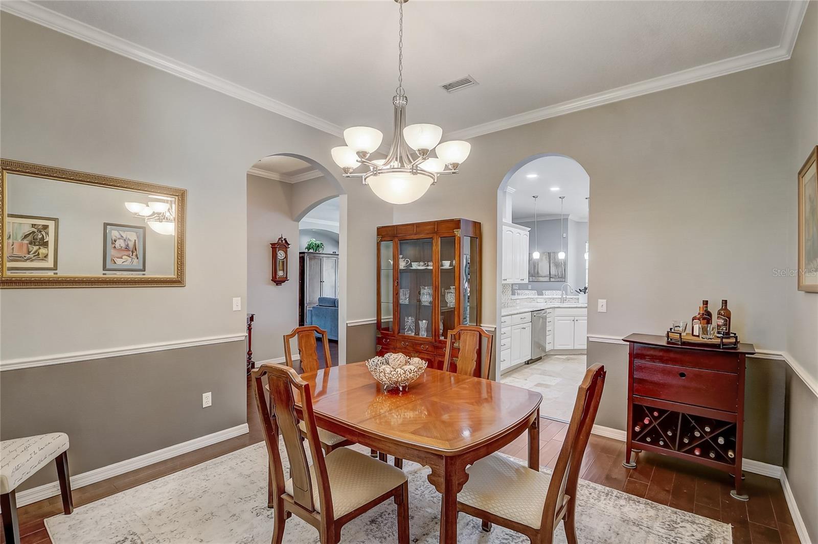 LAKESIDE PLACE ANNEX - Residential