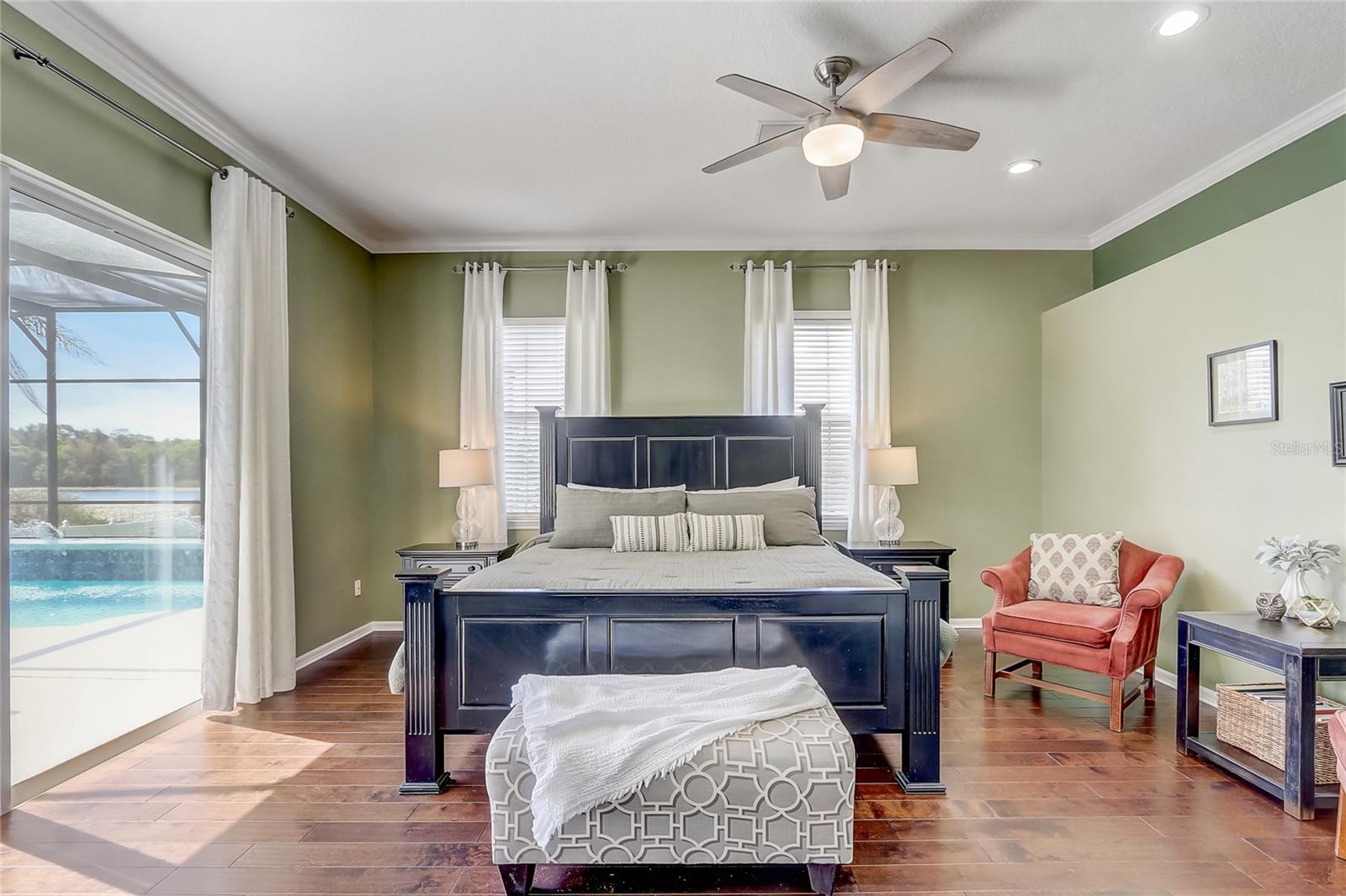 LAKESIDE PLACE ANNEX - Residential