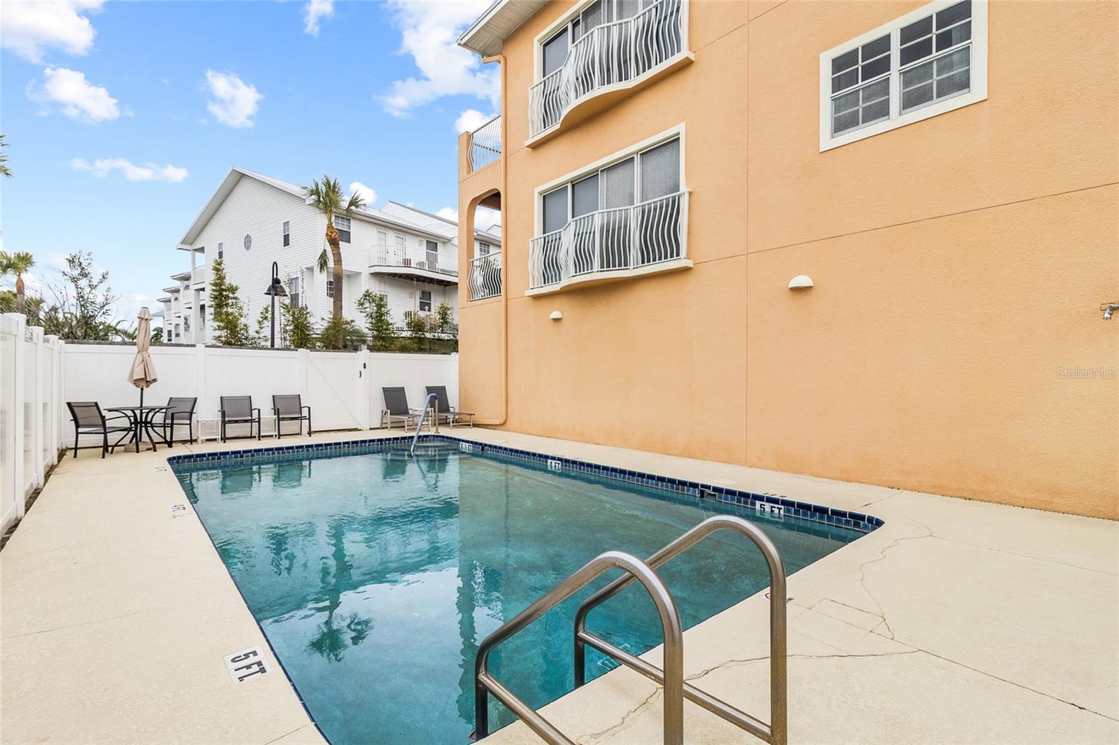 MAR AMANTE - Residential