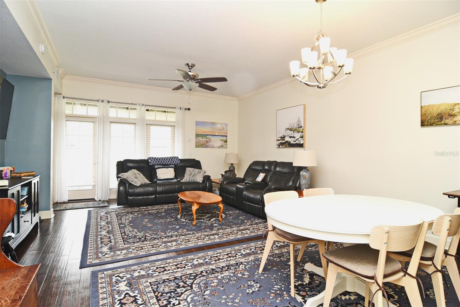 ARTISAN CLUB CONDO P2 - Residential