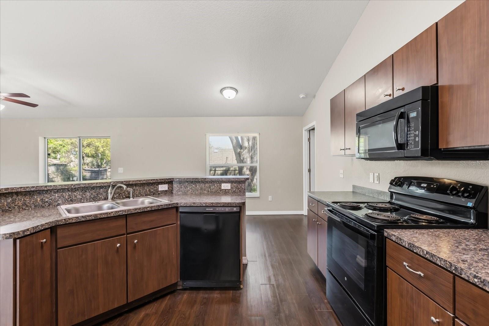 BELLEVIEW HEIGHTS ESTATE - Residential