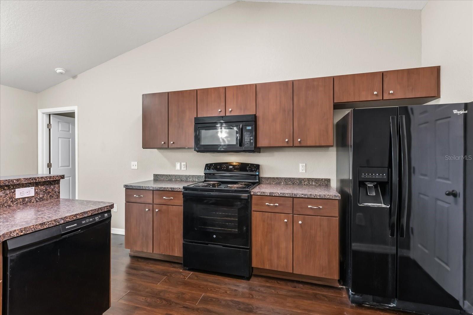 BELLEVIEW HEIGHTS ESTATE - Residential