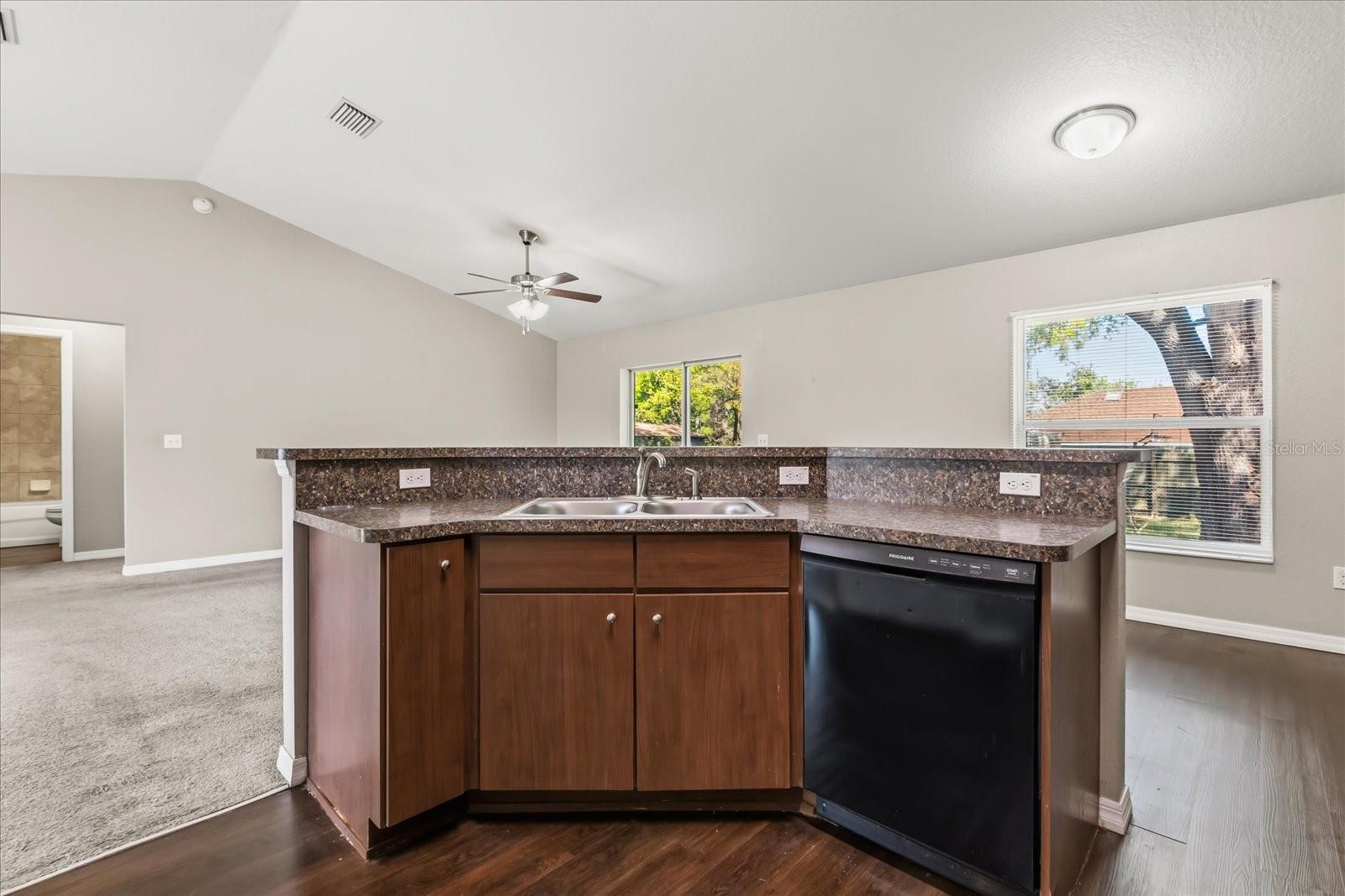 BELLEVIEW HEIGHTS ESTATE - Residential