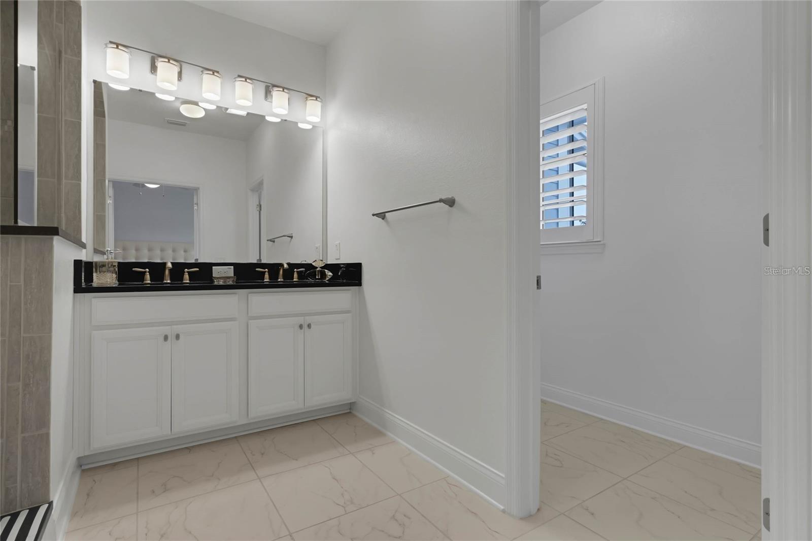 CELEBRATION SOUTH VILLAGE UNIT 4 REP 1 - Residential Lease